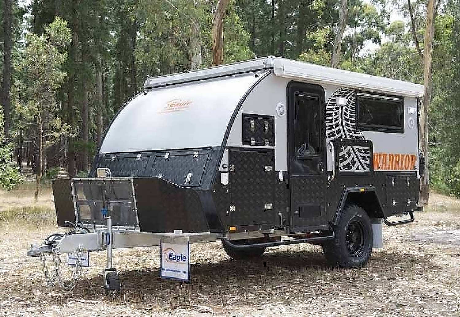 Warrior 12 Off Road Bunk Bed Hybrid Caravan